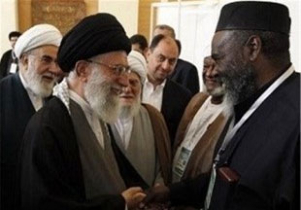 توصیه رهبری به تحقیق درخصوص تحولات پیرامونی از مهمترین نکات نامه ایشان به جوانان اروپا وآمریکاست