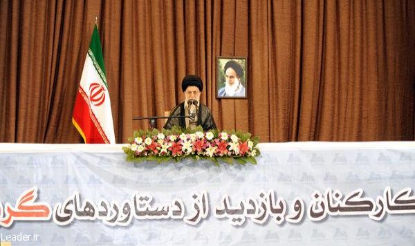 بازدید رهبر انقلاب از مجموعه صنعتی مپنا و دیدار با کارگران