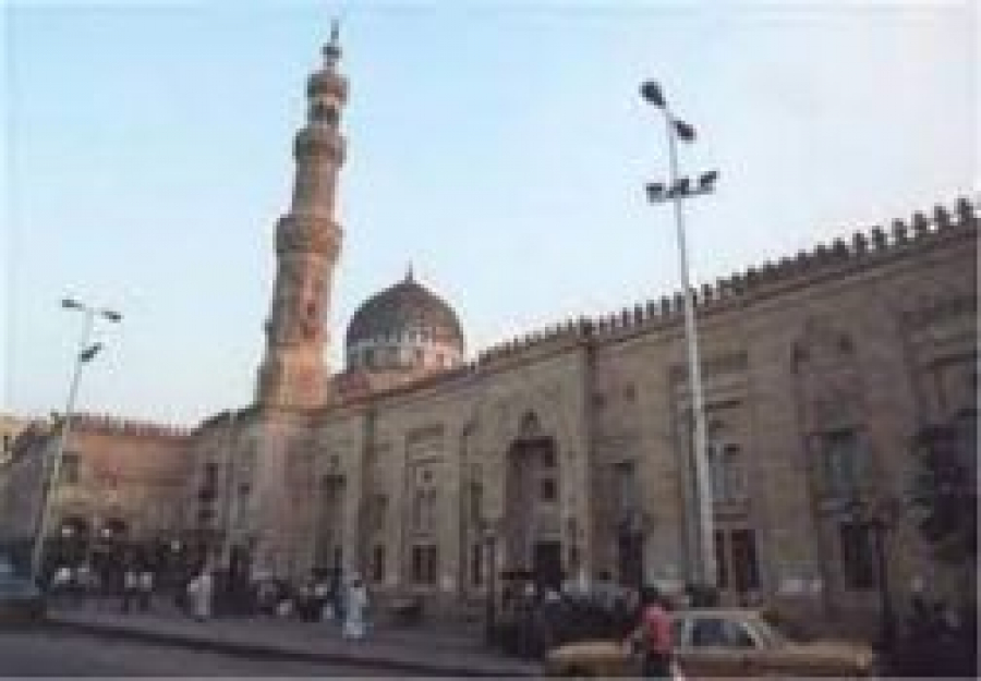 مسجد «الحسین» ،یکی از مقدس ترین مکان های اسلامی در قاهره