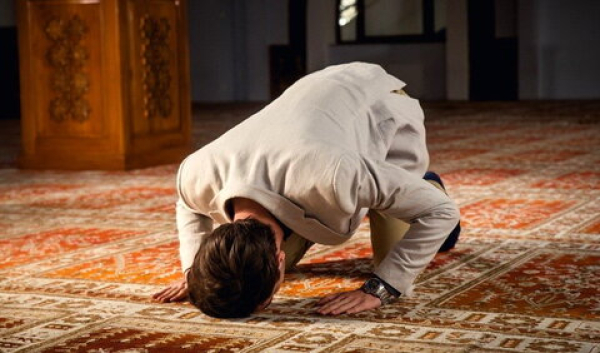 چگونه نماز قدرت روحی ما را افزایش می دهد؟ رابطه نماز و کنترل ذهن چیست؟