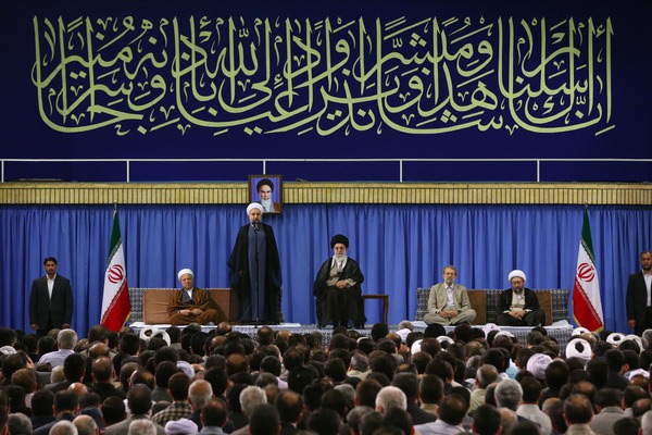 هشیارانه باید با جاهلیت مدرن مقابله کرد