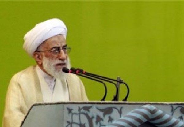 مواضع ما در مقابل آمریکا فرقی نکرده است