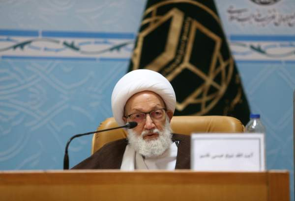 شیخ عیسی قاسم: دشمن راه پیروزی خود را در تفرقه میان امت اسلامی می بیند