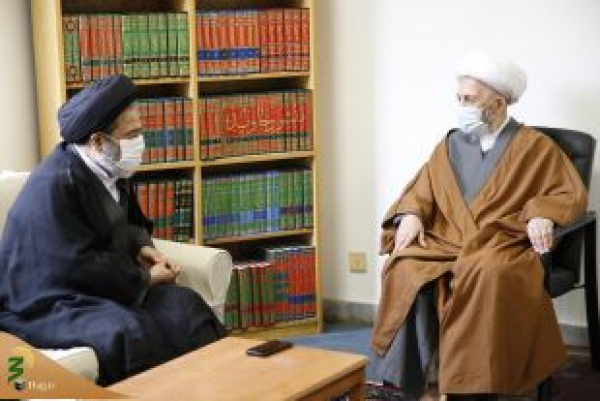 توصیه مهم حضرت آیت الله سبحانی به کارگزاران حج