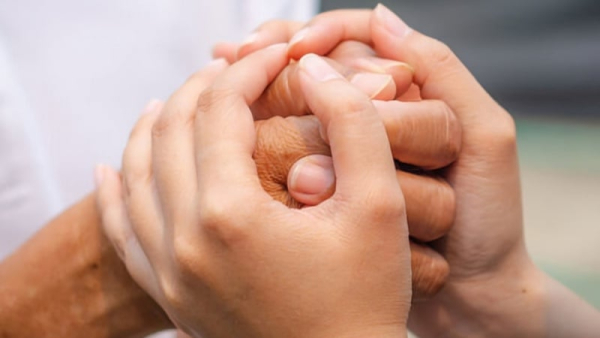 چرا جانشین پیامبر اسلام «همدردی» را برترین احسان می‌دانند؟