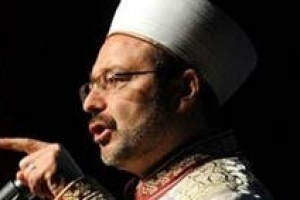 کافر پنداشتن آنانی که دیدگاه متفاوت با ما دارند و قتل آنان با ادعای جهاد یک گناه نابخشودنی و جهالت است