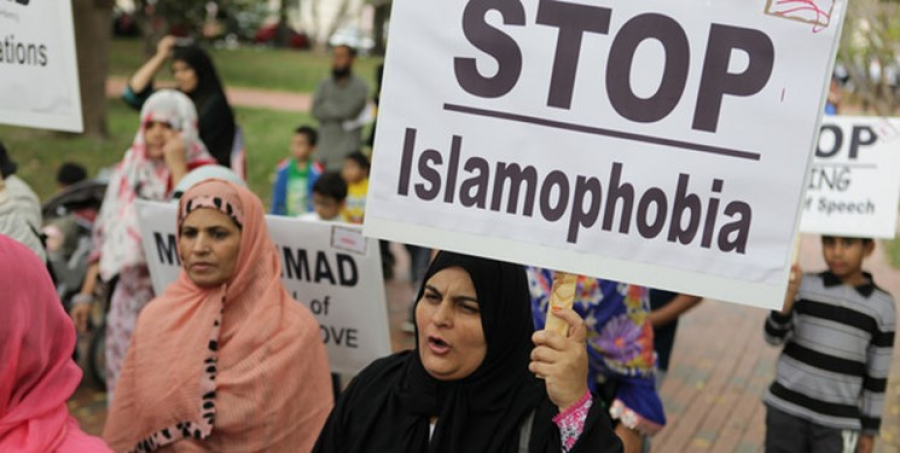 تظاهرات مسلمانان در پاریس در اعتراض به افزایش اسلام هراسی