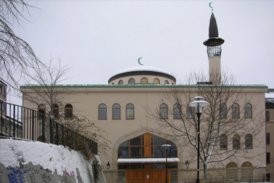 کشف یک بمب در دیوار یک مسجد در استکهلم سوئد