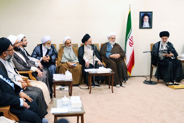 بیانات در دیدار با اعضای ستاد مرکزی اعتکاف و جشنواره‌ اعتکاف 1393/02/15