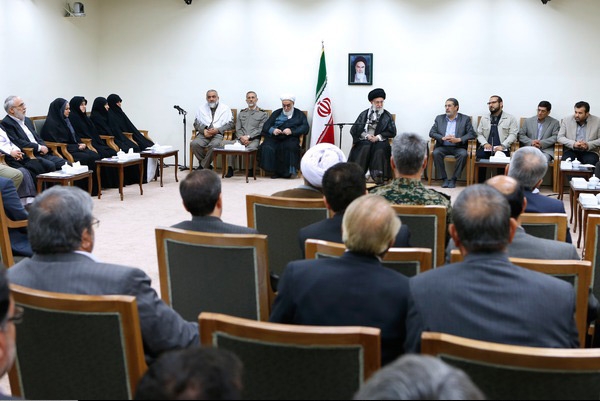 بیانات در دیدار عوامل تولید فیلم سینمایى «شیار ۱۴۳» 1393/03/26