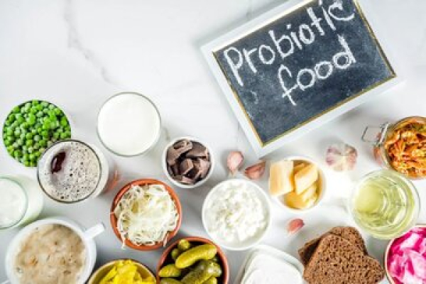۷ خوراکی مفید برای سلامت روده و دستگاه گوارش