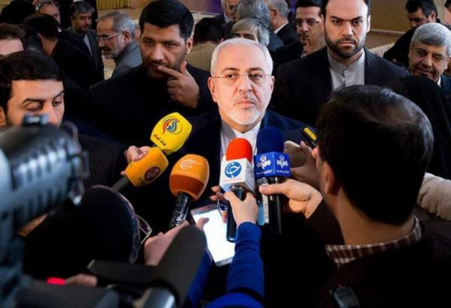ظریف: تا زمانی که آمریکا در جنگ اقتصادی علیه ایران است، اقدام های ما متوقف نمیشود