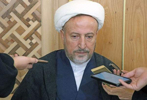 تقریب مذاهب به برکت انفاس حضرت امام(ره) و خلف صالحش در ایران اسلامی بود