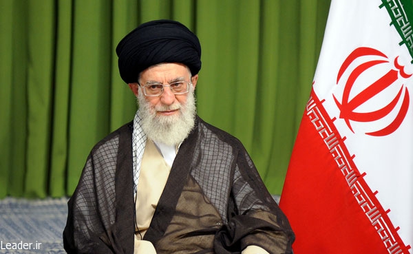 رهبر معظم انقلاب اسلامی در دیدار شاعران و اهالی فرهنگ و ادب