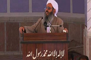 مولانا عبدالحمید: ما ایران را خانه خود و دفاع از تمامیت ارضی آن را وظیفه خود می‌دانیم