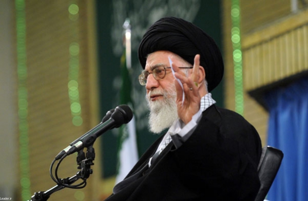 بیانات رهبر معظم انقلاب در دیدار جمعی از مردم و مسئولان نظام و مهمانان کنفرانس وحدت اسلامی