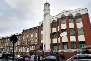طرح «از مسجد من دیدن کنید» در انگلیس اجرا شد
