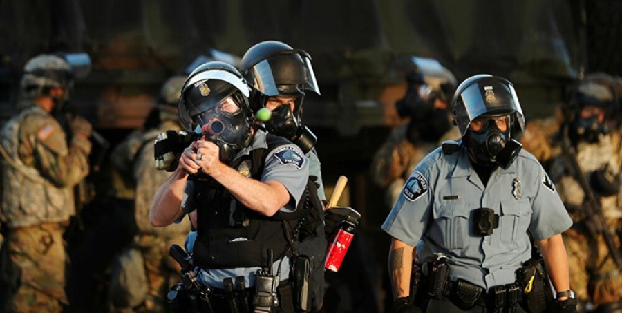 عفو بین‌الملل:‌ رفتارهای خشن پلیس آمریکا تهدیدی برای جان شهروندان هستند