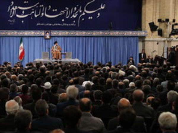 بیانات در دیدار جمعی از تولیدکنندگان، کارآفرینان و فعالان اقتصادی