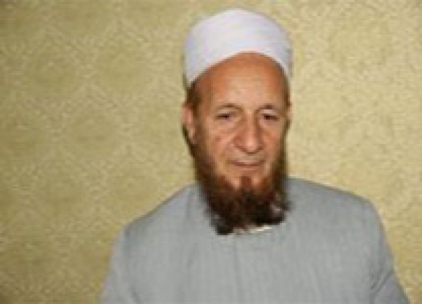 آگاه سازی افکار عمومی در رابطه با مسائل مختلف جامعه مهم ترین وظیفه علمای تشیع و تسنن می باشد