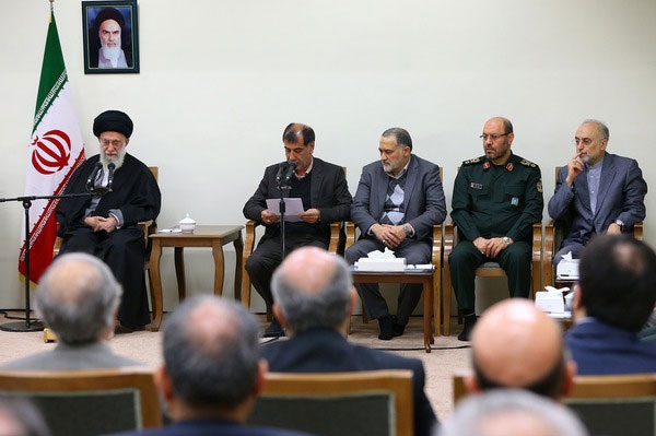 بیانات در دیدار اعضای ستاد بزرگداشت روز ملّی مهندسی 1393/11/06