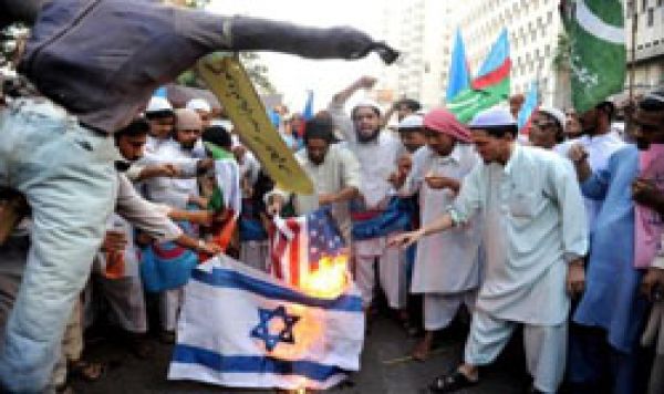 خشم مصري‎ها باعث فرار سفير رژيم صهيونيستي از قاهره شد