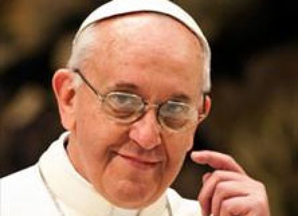 اندونزی از پاپ فرانسیس برای گفت‎وگوی ادیان دعوت کرد