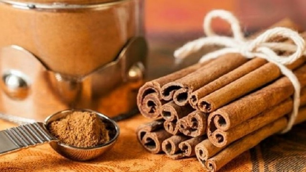 داروخانه ای در یک ادویه معطر