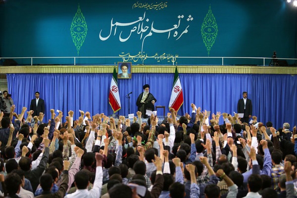 بیانات در دیدار دانشجویان 1393/05/01