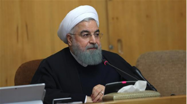 Rohani ne voit pas une menace dans les critiques populaires