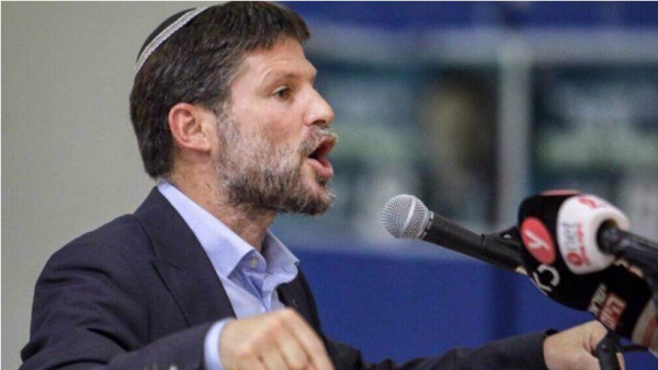 Smotrich défie les États-Unis et prétend que les forces israéliennes resteront au Liban pendant des années
