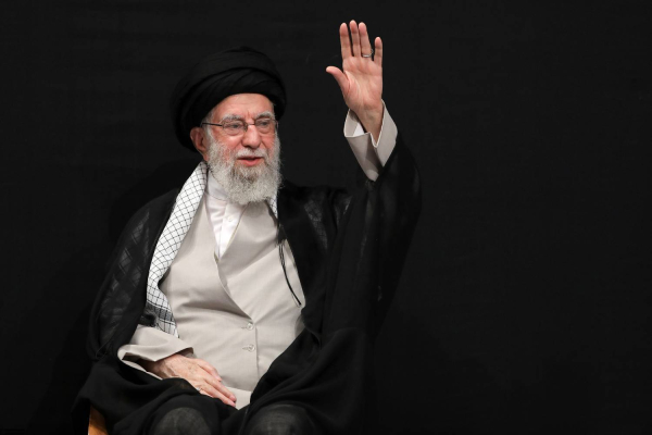 Quand le guide martyr dialogue dans le secret avec l’Imam du temps