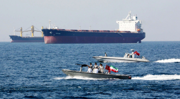 L'Iran ferme le détroit d'Ormuz après les violations du protocole d'accord par les États-Unis et Israël