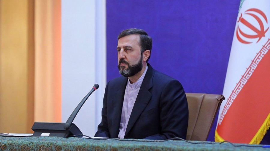 « Soit nous vaincrons, soit nous tomberons en martyrs », l'Iran ne capitulera jamais, affirme Kazem Gharibabadi