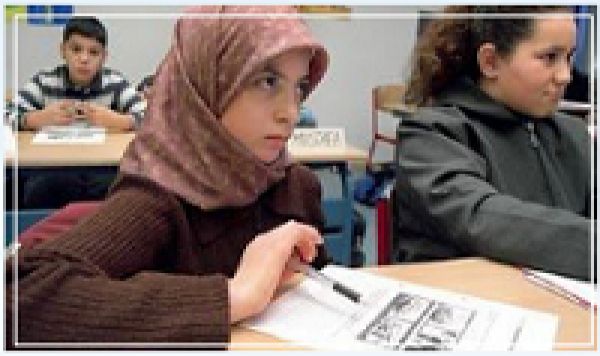 Le hijab autorisé dans les écoles islamiques en Turquie