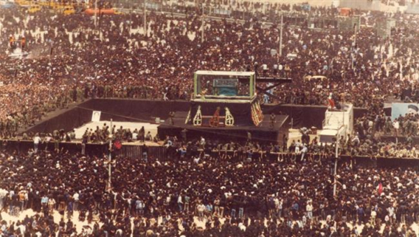 L&#039;Iran commémore l&#039;anniversaire du décès de l&#039;Imam Khomeini
