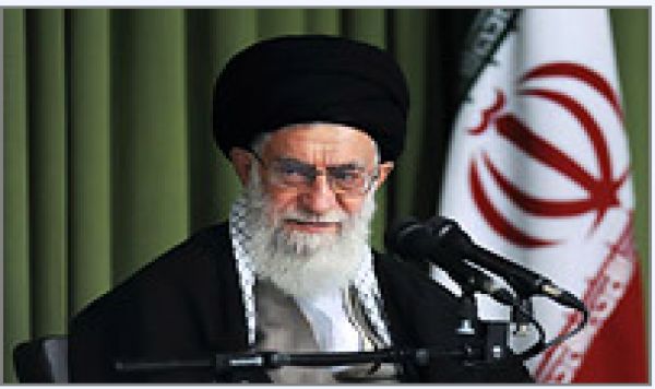 Imam Khamenei: La voix qui appelle à l’unité des musulmans est une voix divine