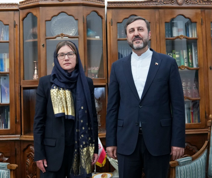 Les attaques contre 130 000 cibles civiles en Iran constituent des "crimes de guerre"