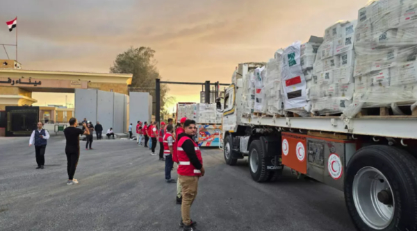 « Campagne de désinformation systématique » : le Bureau des médias de Gaza rejette les allégations américaines de pillage d’aide humanitaire