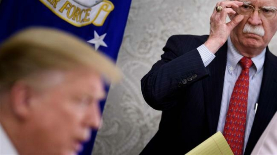 « Trump, pris en otage par le maniaque Bolton »