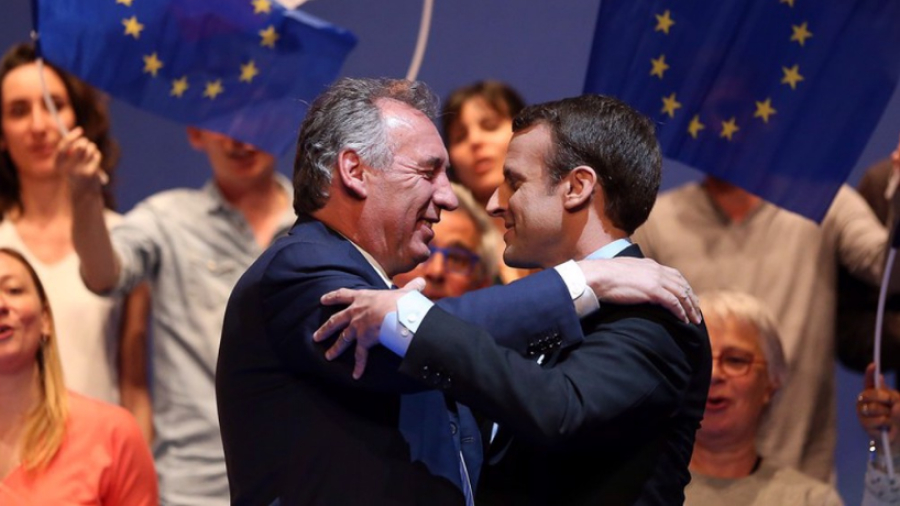 Le couple Bayrou–Macron bat tous les records d’impopularité de la Ve République