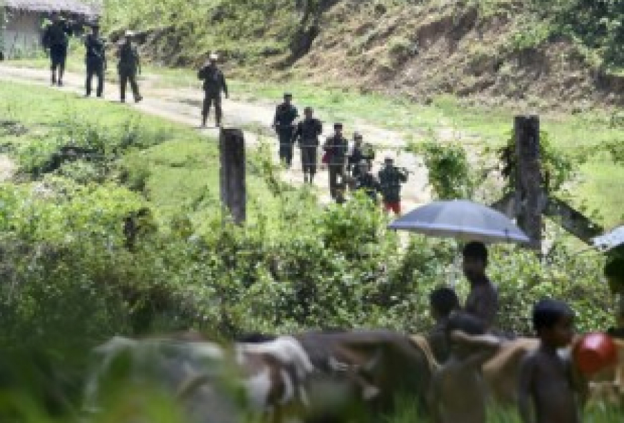 Violence contre les Rohingyas: l&#039;armée fait un premier aveu