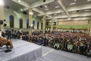 Leader loue environnement sûr à la veille des élections en Iran