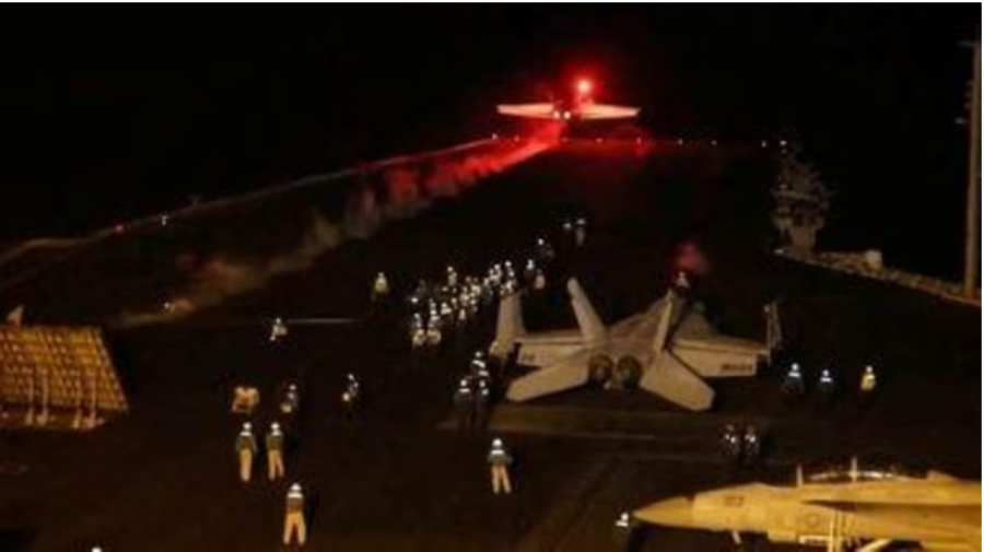 La coalition américano-britannique a frappé l&#039;aéroport de Hudaydah