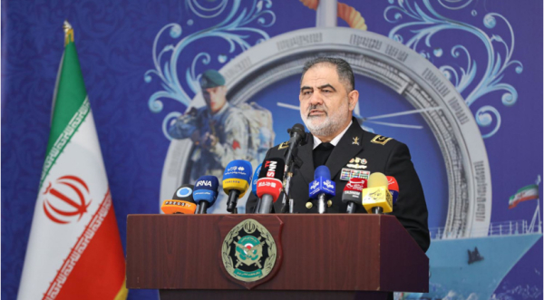 La présence de flottes extrarégionales en Asie de l’Ouest est injustifiée (contre-amiral Irani)