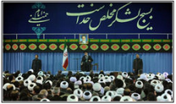 Ayatollah Khamenei : La sauvagerie des sionistes doit réveiller les consciences 
