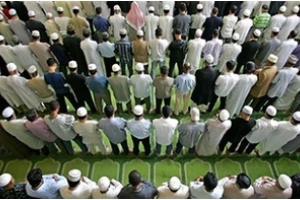 Musulmans américains dénoncent les tentatives d&#039;espionnage du FBI sur les mosquées