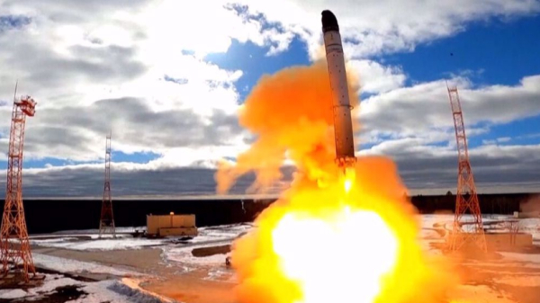 Vladimir Poutine se félicite de l&#039;essai réussi du missile de croisière à propulsion nucléaire Bourevestnik