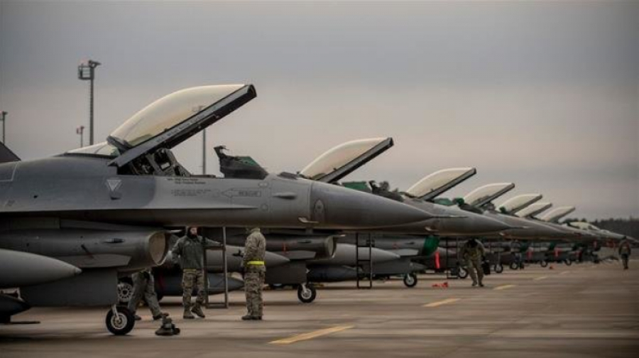 USA : Mattis veut que 80 % des principaux avions de combat soient prêts pour la guerre