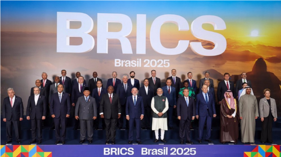 Trump menace d’imposer une taxe de 10 % aux pays BRICS